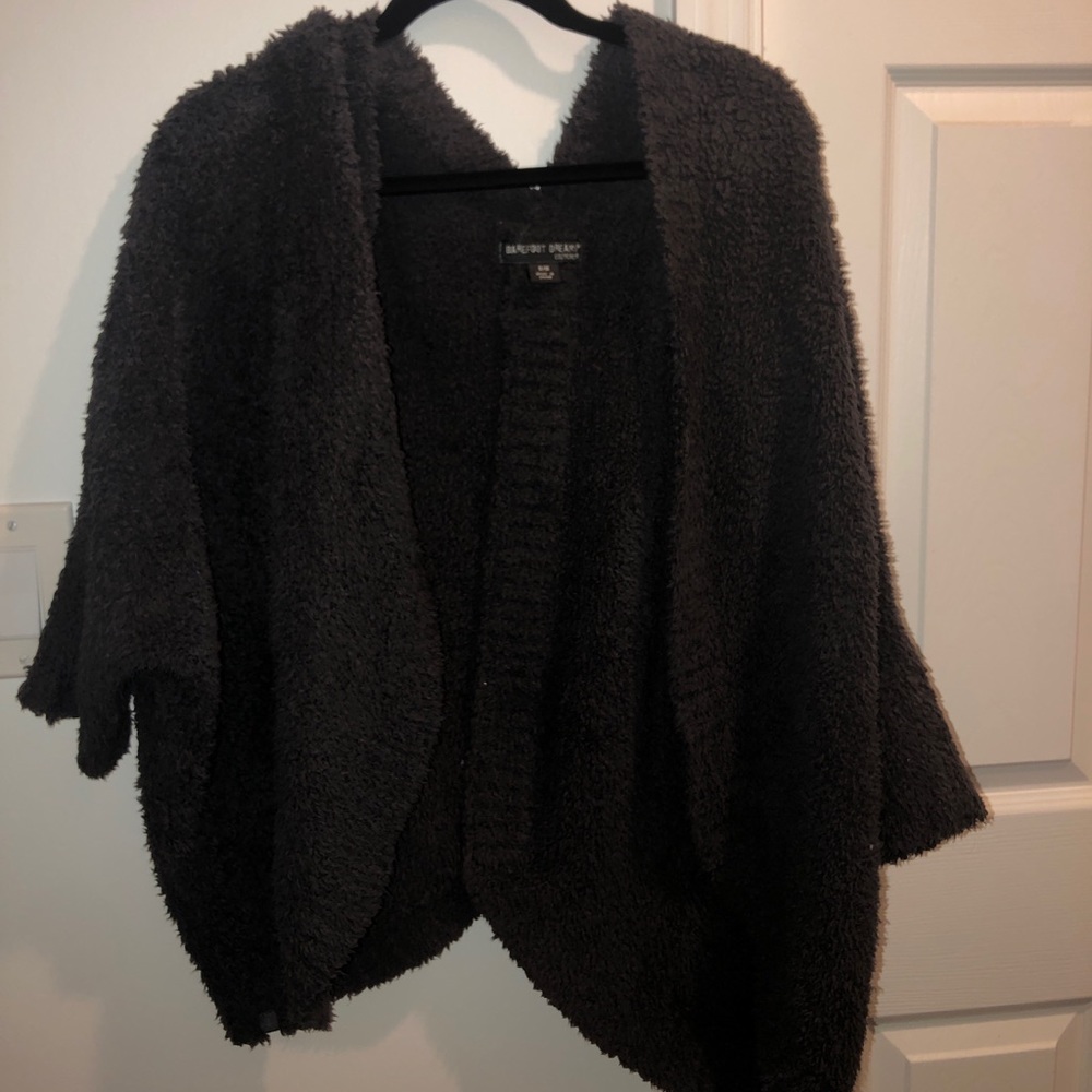 Barefoot dreams cozy chic plush cardigan